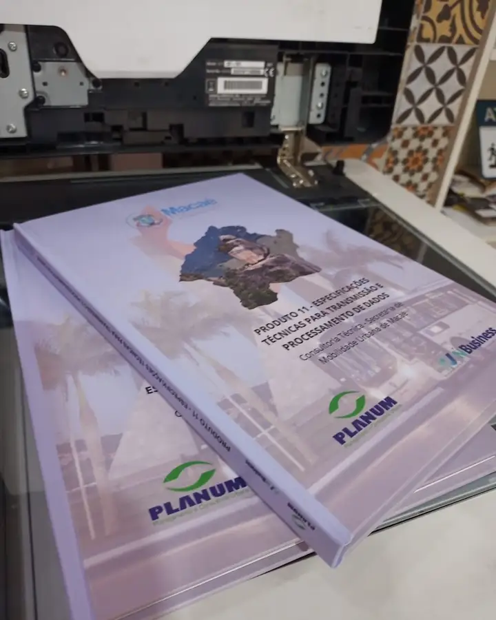 Capa dura para relatório técnico